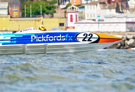 Engine failure drowns hopes for Pickfords powerboat