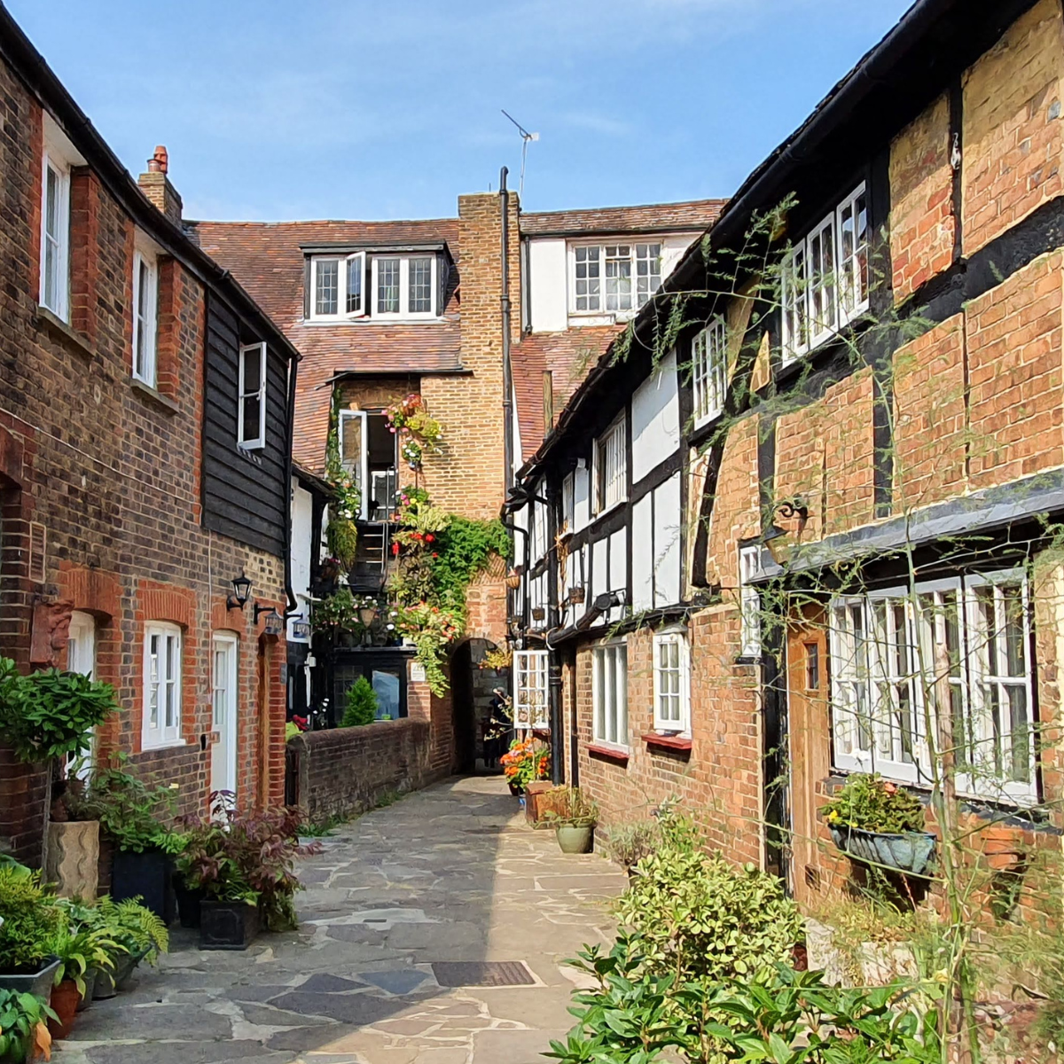 best places to live in Horsham, UK