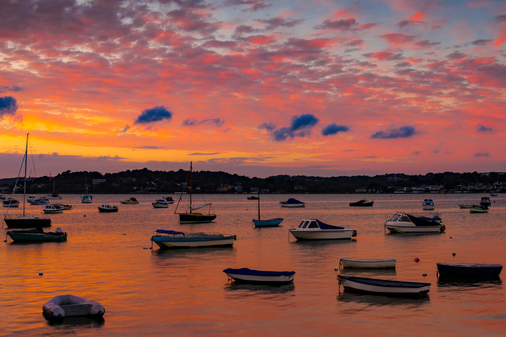 planning a home move to poole, uk?