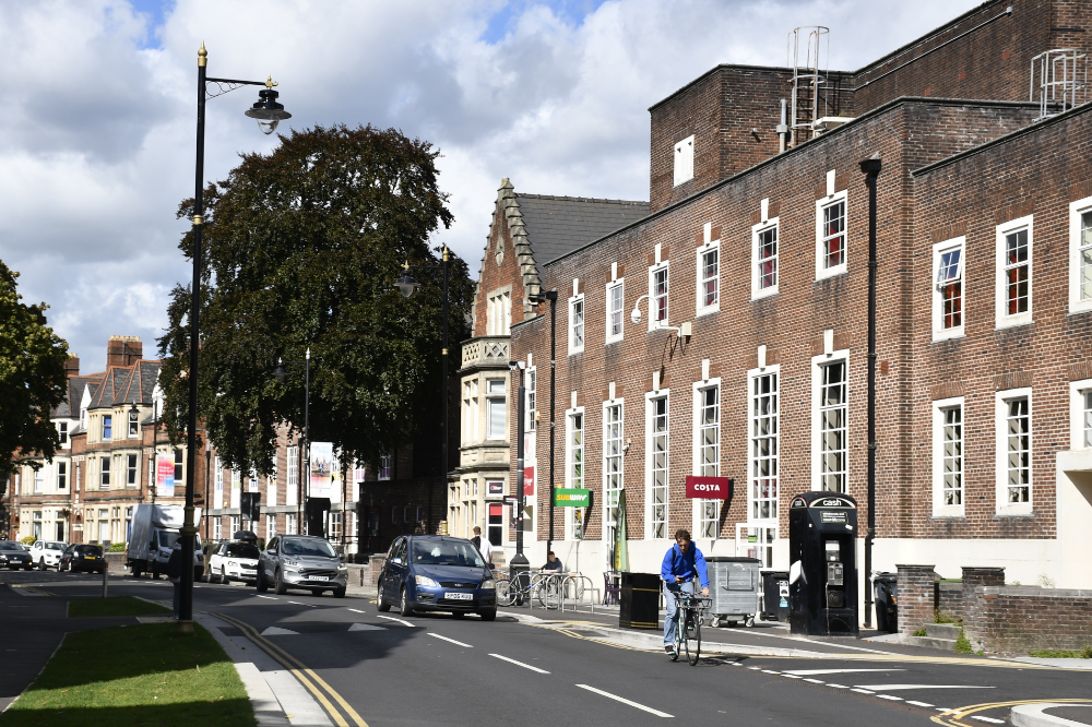 Student friendly postcodes in Leeds, Uk