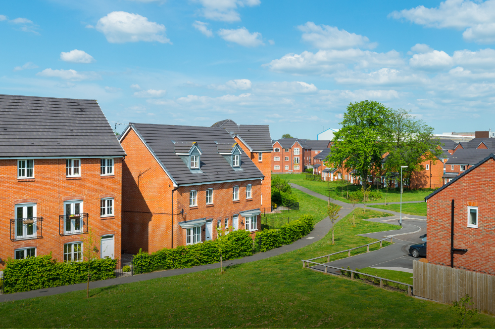 Why Summer is the Best Time to Move Home